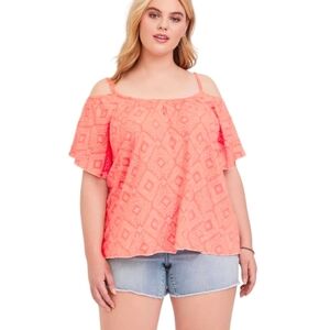 2X • Torrid • Cold Shoulder Gauze Patterned Top